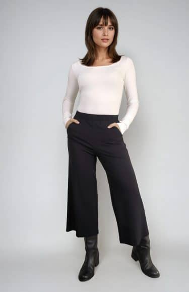 Elsewhere Fashion - MAXIMA BASIC TOP OFFWHITE PACKSHOT