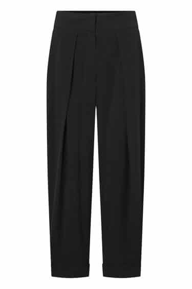 Tapered trousers with curved hip line and pleats – Elsewhere Fashion