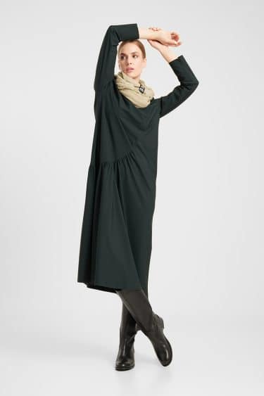Travel fabric A-line dress, turtleneck, long sleeves, side seam pockets, curved seam with subtle wrinkling ? Elsewhere Fashion