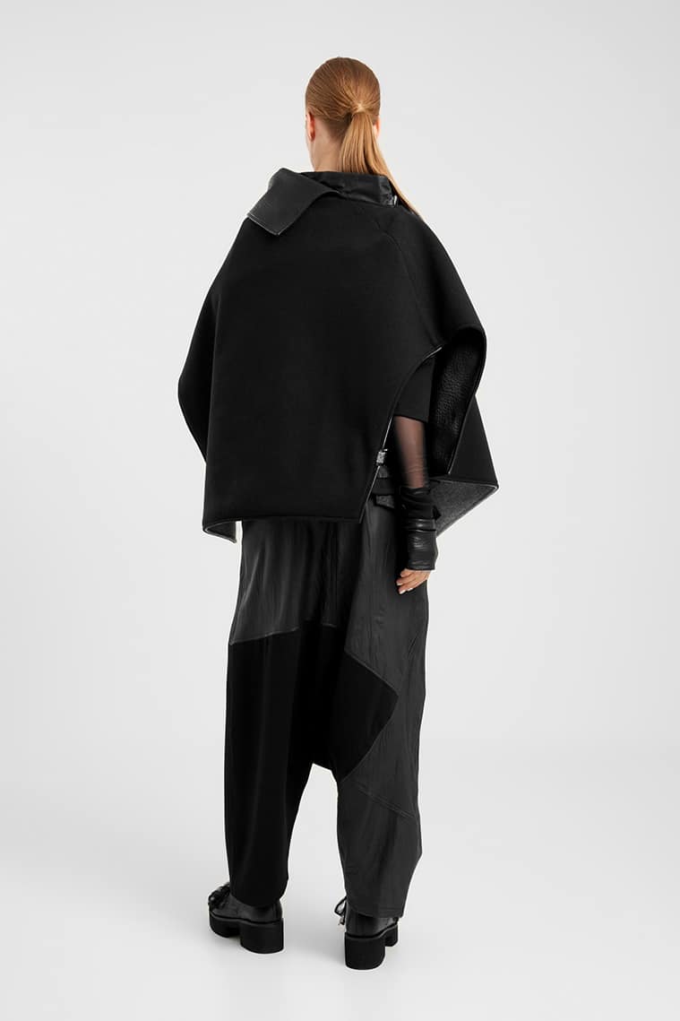 Reversible Poncho-black-gray – Bild 4