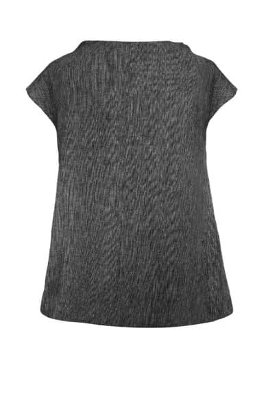 Linen-cotton top, waterfall neckline, short sleeves, A-line silhouette, side slits ? Elsewhere Fashion