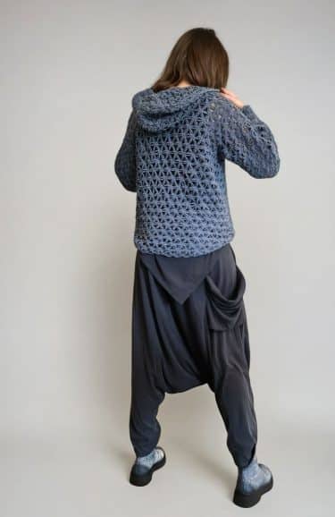 Open-knit cotton-acrylic top, 3/4 sleeves, boat neck, oversized fit ? Elsewhere Fashion