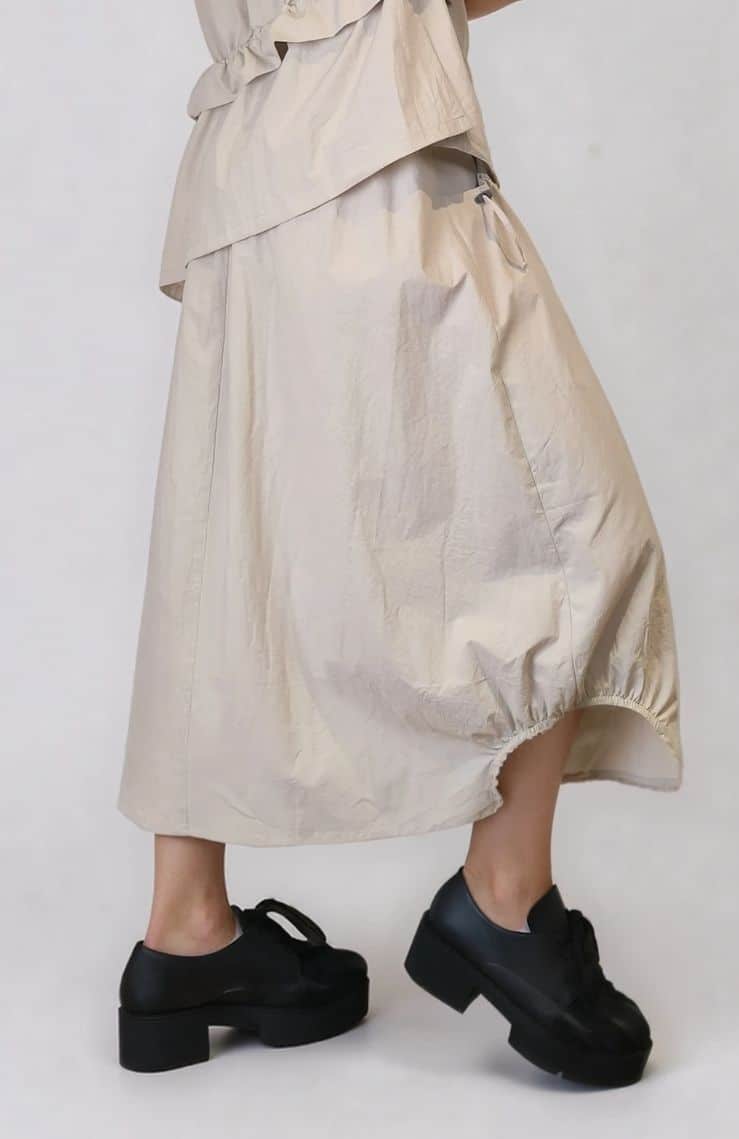 Cotton A-line skirt with elastic waistband and gathering detail – Elsewhere Fashion